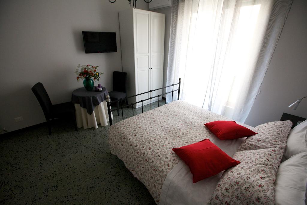 La Casa In Prati Bed and Breakfast Rom Værelse billede